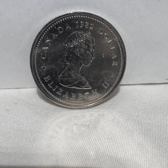 ✨ Rare 1867 Confederation Coin made in 1982 - Picture 13 of 13